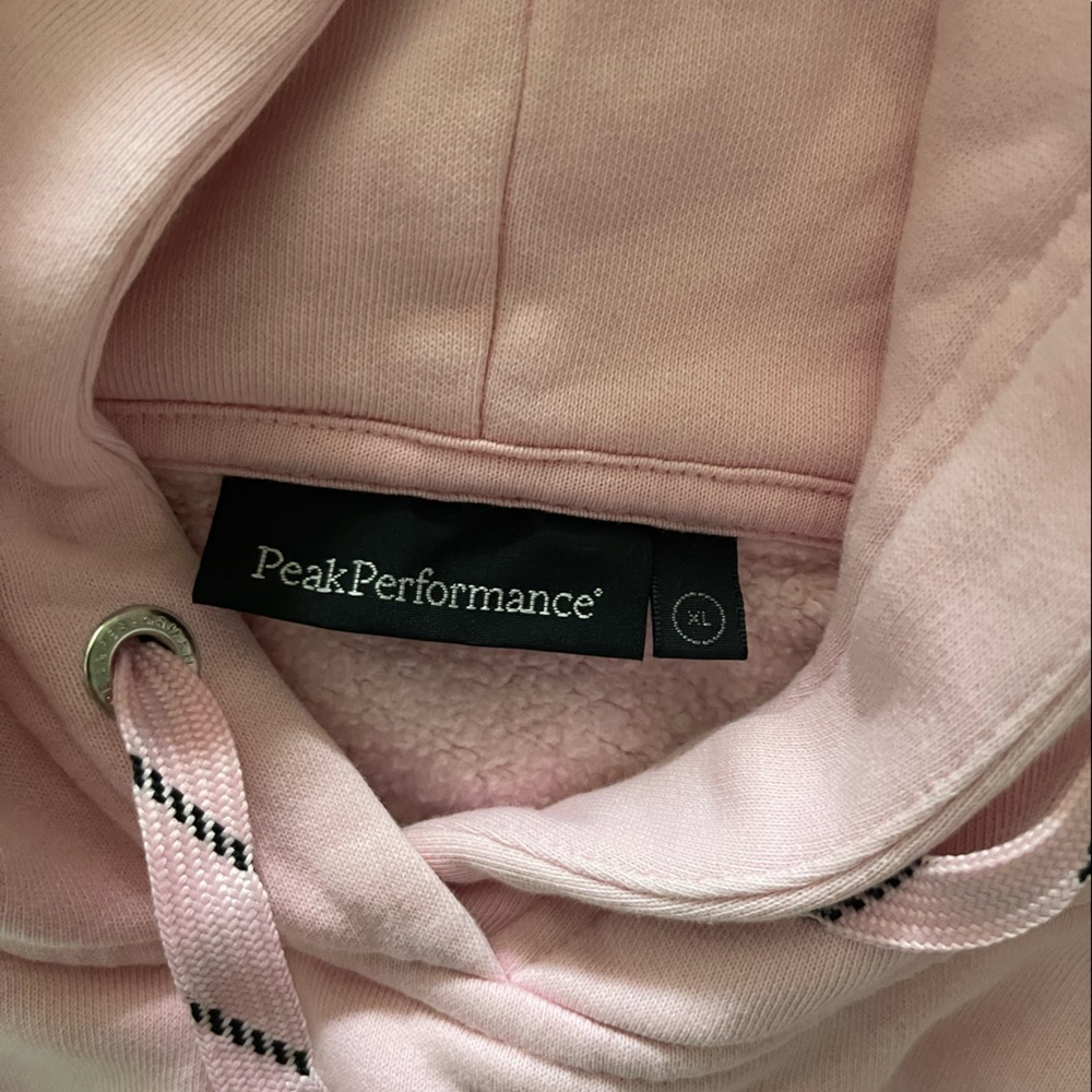 Peak Performance Womens Hoodie